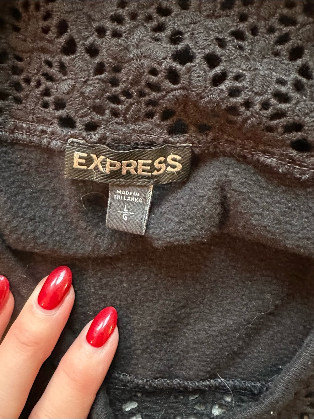 EXPRESS L Black Crochet Top & Shoulder Design Sweatshirt R $64 - Picture 6 of 13